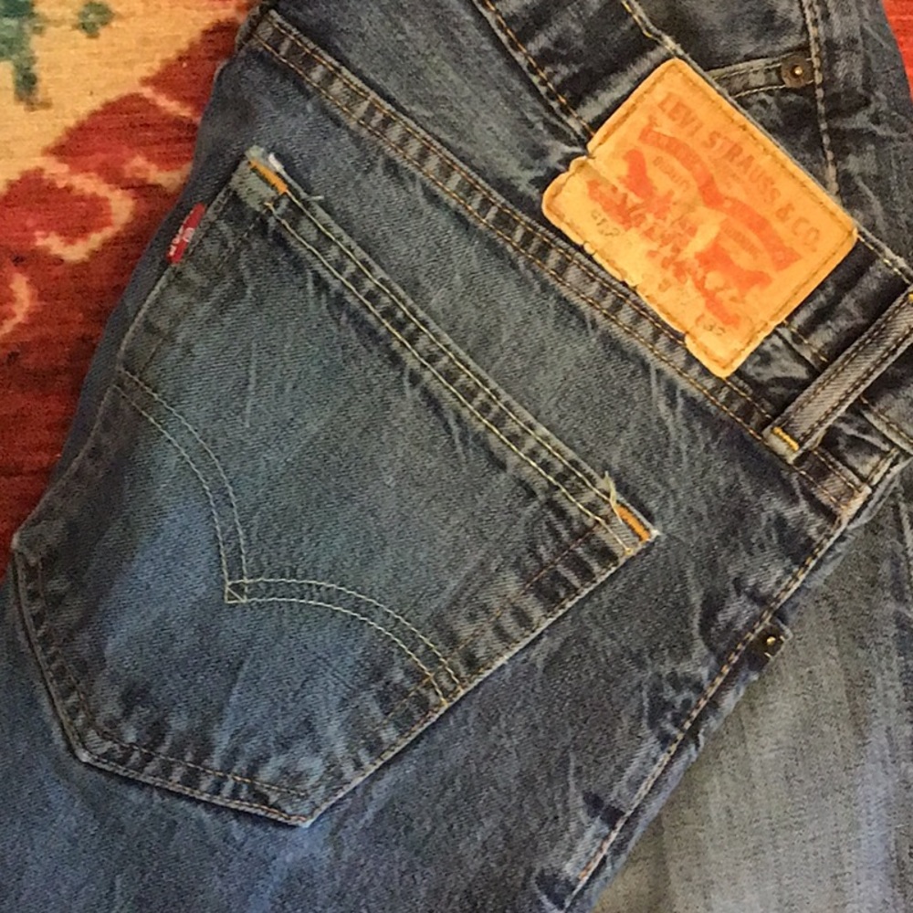 Classic Levi’s Men’s but woman would love